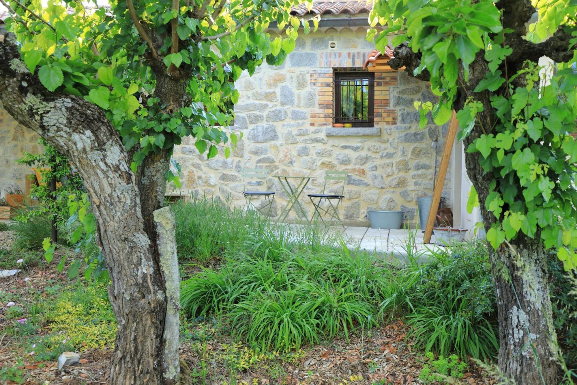 La Gourmandine Hotel Courry Exterior photo